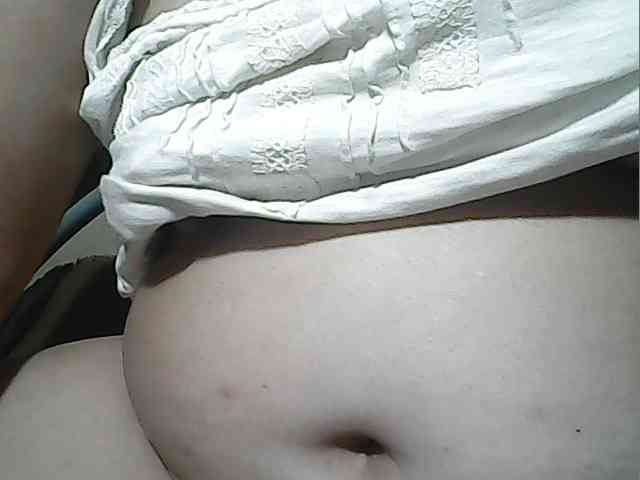 lovelyshantal webcam