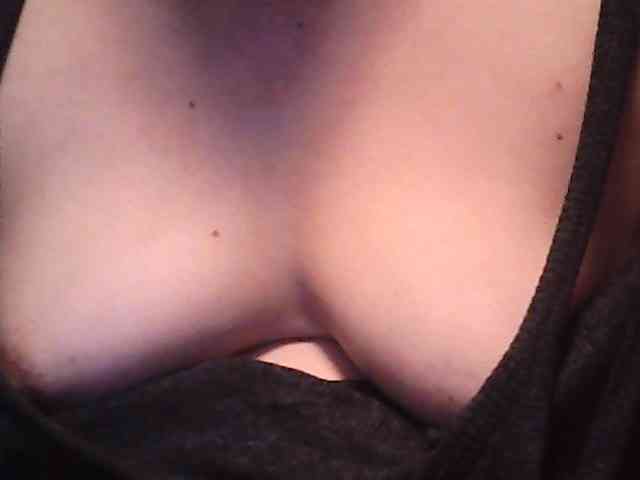 lovelyshantal webcam