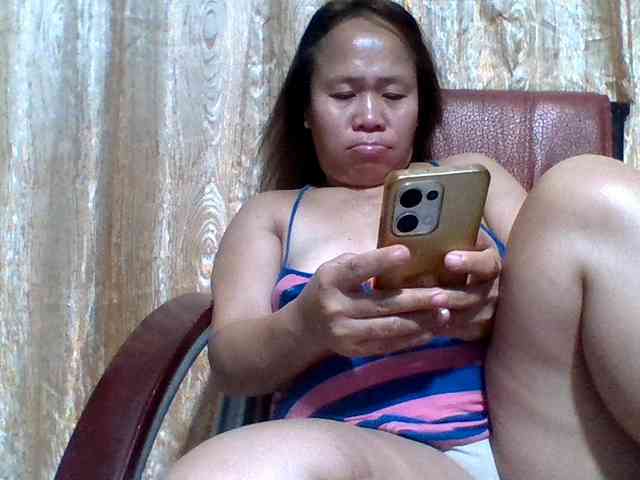 lovelyshantal webcam