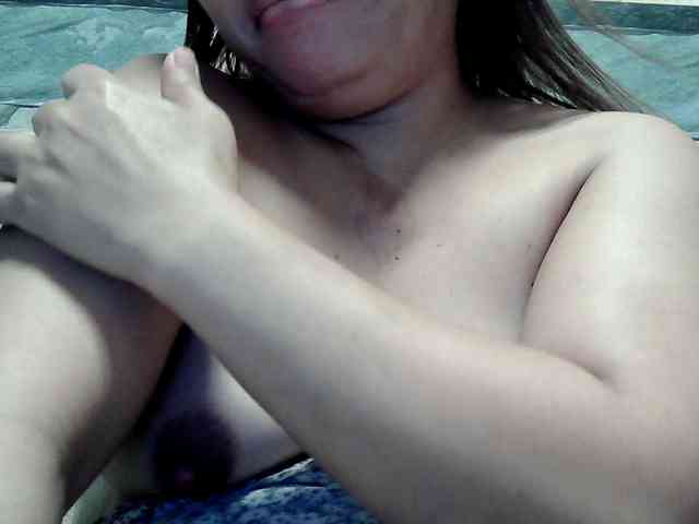 lovelyshantal webcam