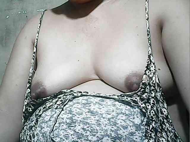 lovelyshantal webcam