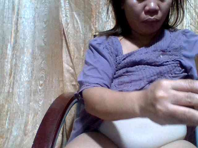 lovelyshantal webcam