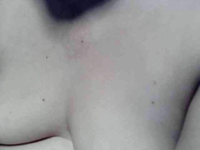 lovelyshantal webcam