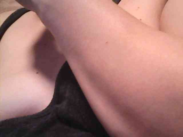 lovelyshantal webcam