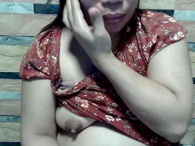 lovelyshantal webcam