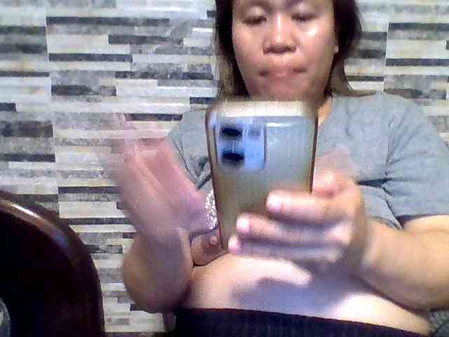 lovelyshantal webcam