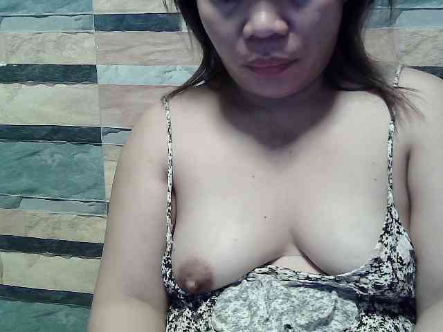 lovelyshantal webcam