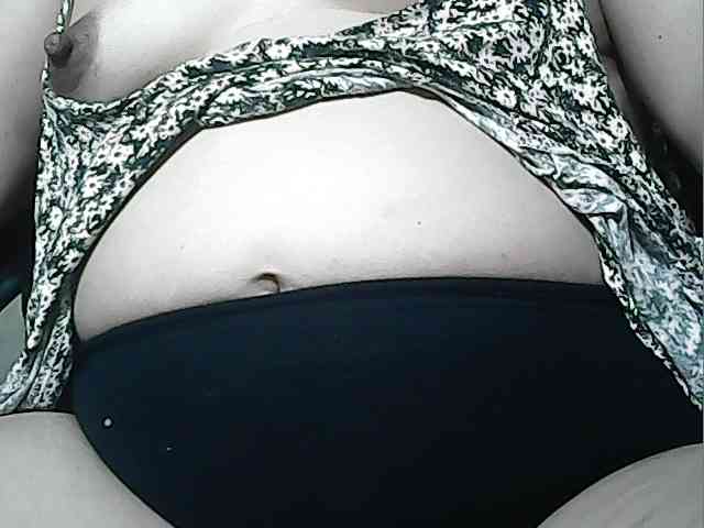 lovelyshantal webcam