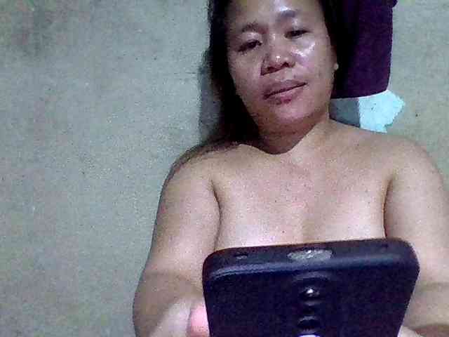 lovelyshantal webcam