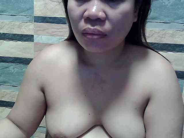 lovelyshantal webcam
