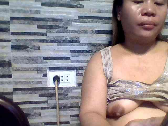 lovelyshantal webcam