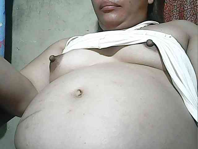 lovelyshantal webcam
