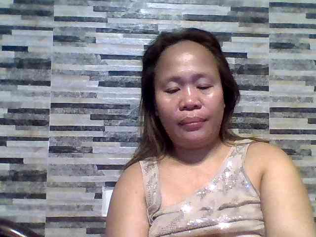 lovelyshantal webcam