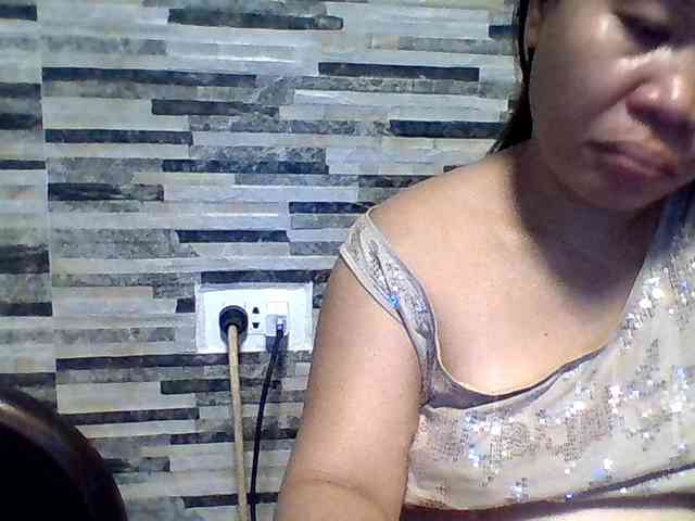 lovelyshantal webcam
