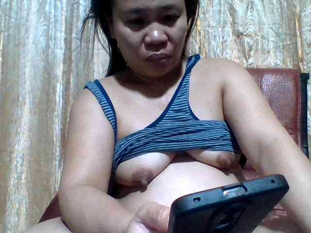 lovelyshantal webcam