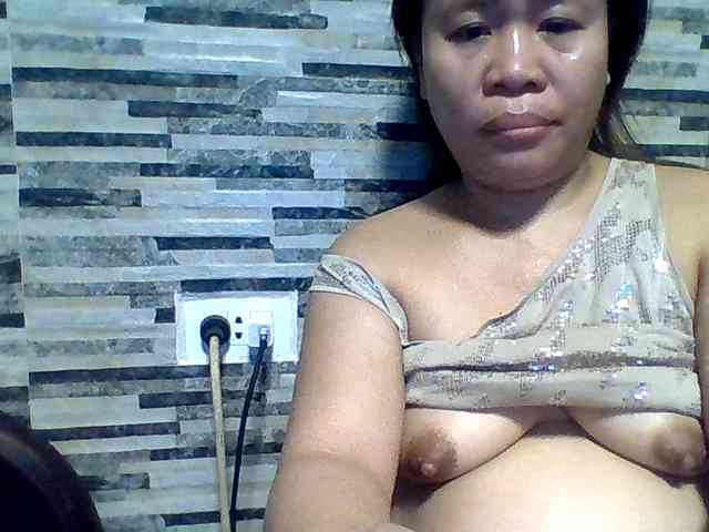 lovelyshantal webcam