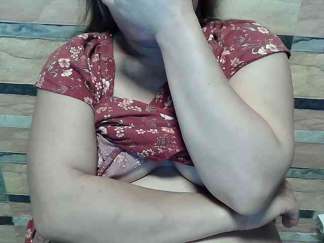 lovelyshantal webcam