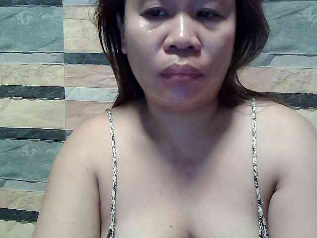 lovelyshantal webcam
