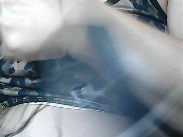 lovelyshantal webcam