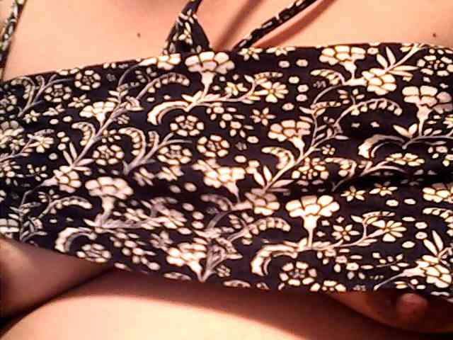 lovelyshantal webcam