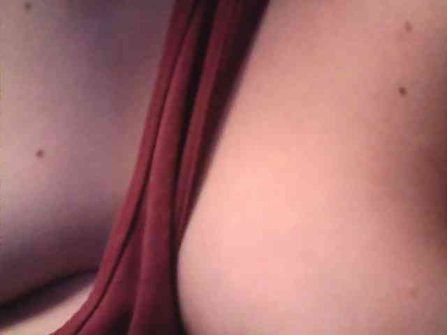 lovelyshantal webcam