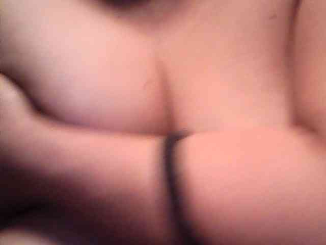 lovelyshantal webcam