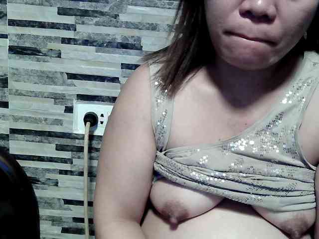 lovelyshantal webcam