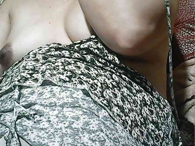 lovelyshantal webcam