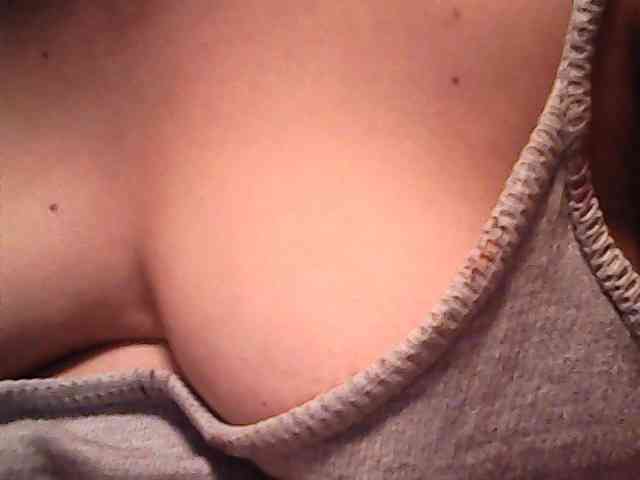 lovelyshantal webcam