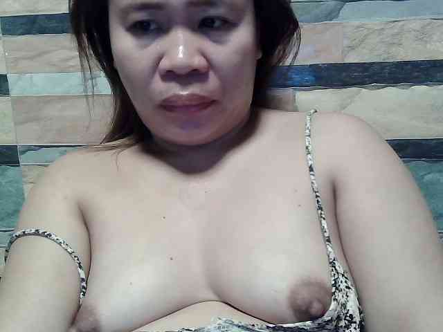 lovelyshantal webcam