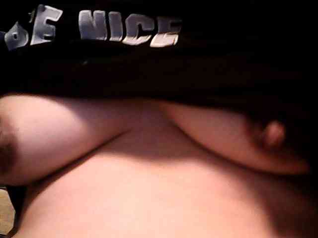 lovelyshantal webcam