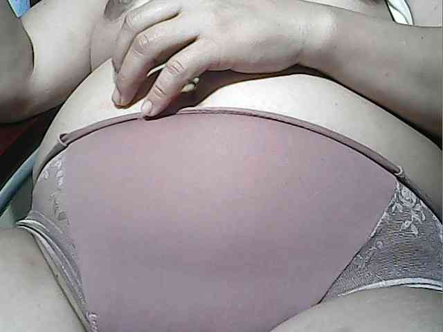 lovelyshantal webcam