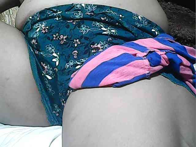 lovelyshantal webcam
