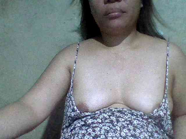 lovelyshantal webcam