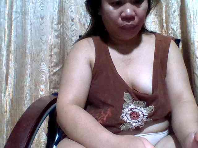 lovelyshantal webcam