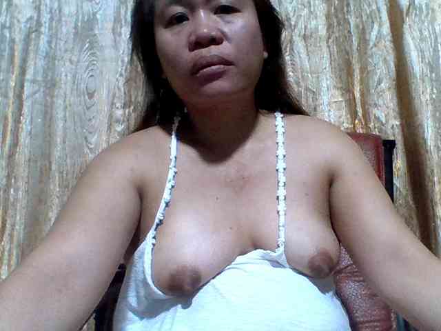 lovelyshantal webcam