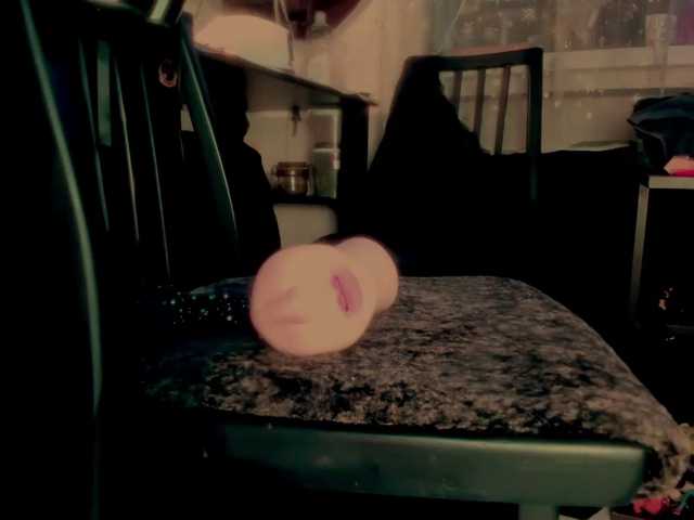 miss-asmodeus live cam preview