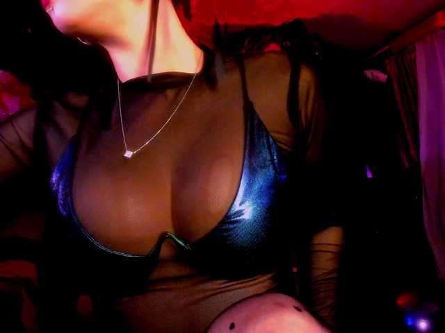  miss-asmodeus chat room