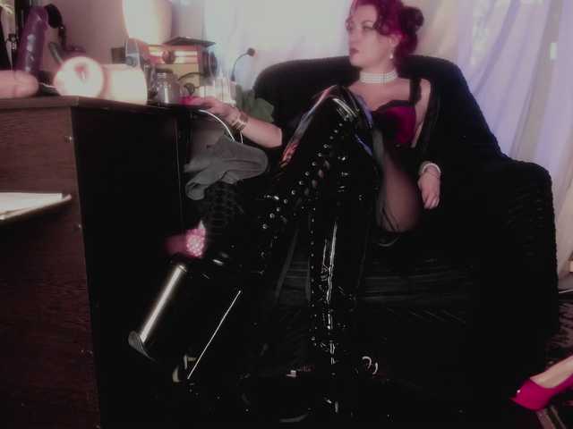 miss-asmodeus