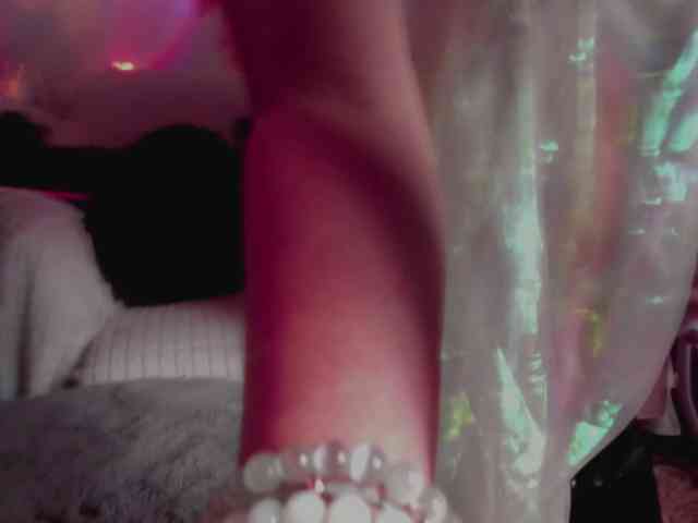 miss-asmodeus webcam
