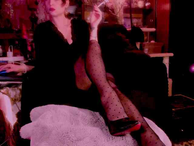 miss-asmodeus webcam