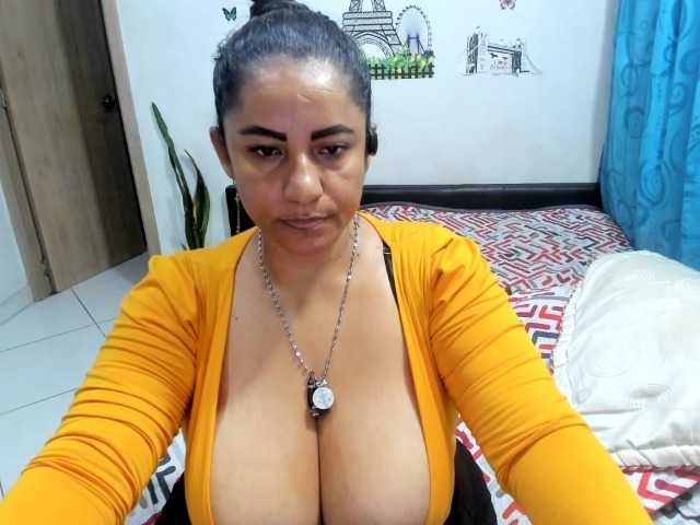 carlos-diana live webcam show