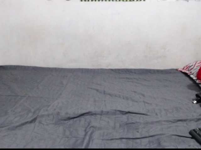 carlos-diana live cam on BongaCams