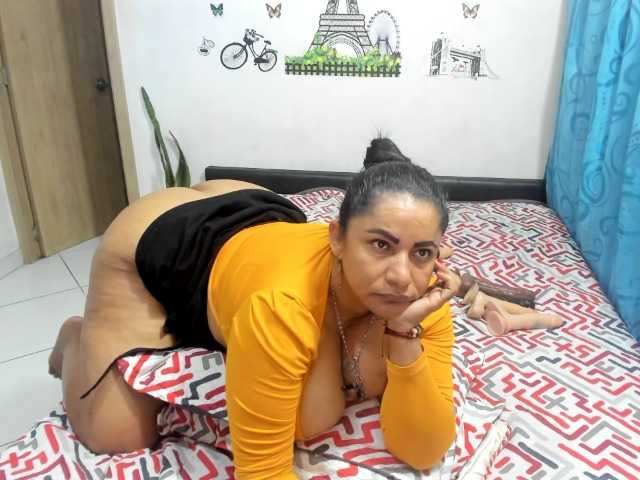 carlos-diana live webcam show