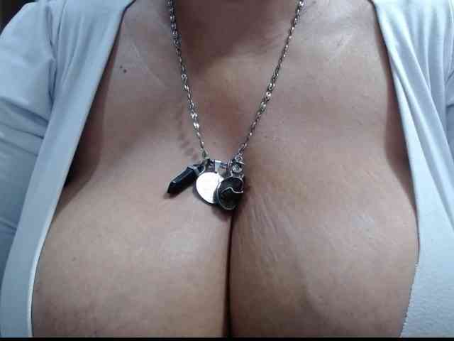 diana_coffee's Sexcam