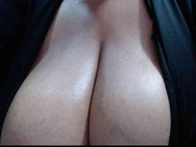 carlos-diana's webcam live show