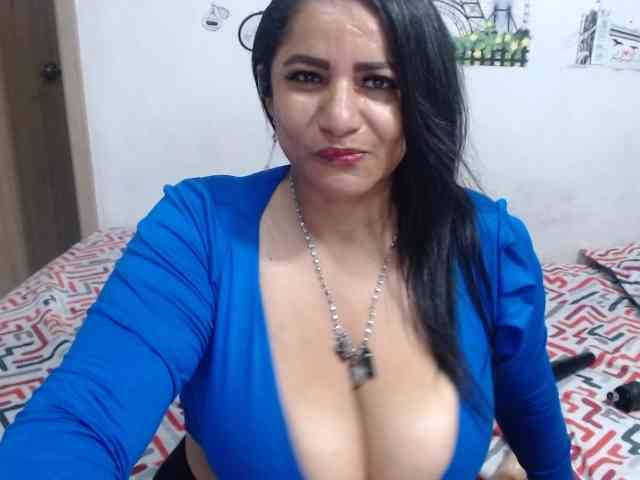 diana_coffee webcam