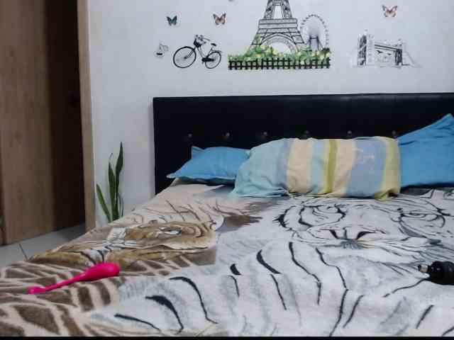 diana_coffee webcam