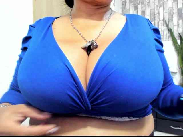 diana_coffee webcam