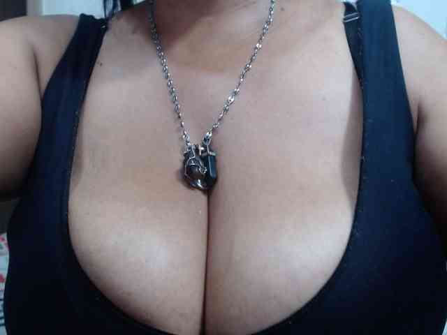 diana_coffee webcam